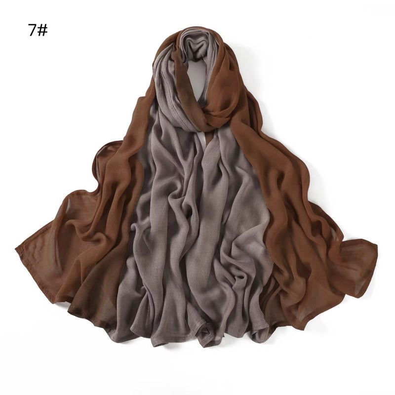 Model hijab